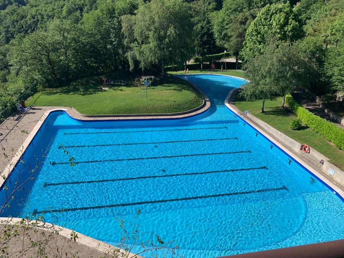 Appartamento Timeless Con Piscina E Tennis Valbrona Exteriör bild