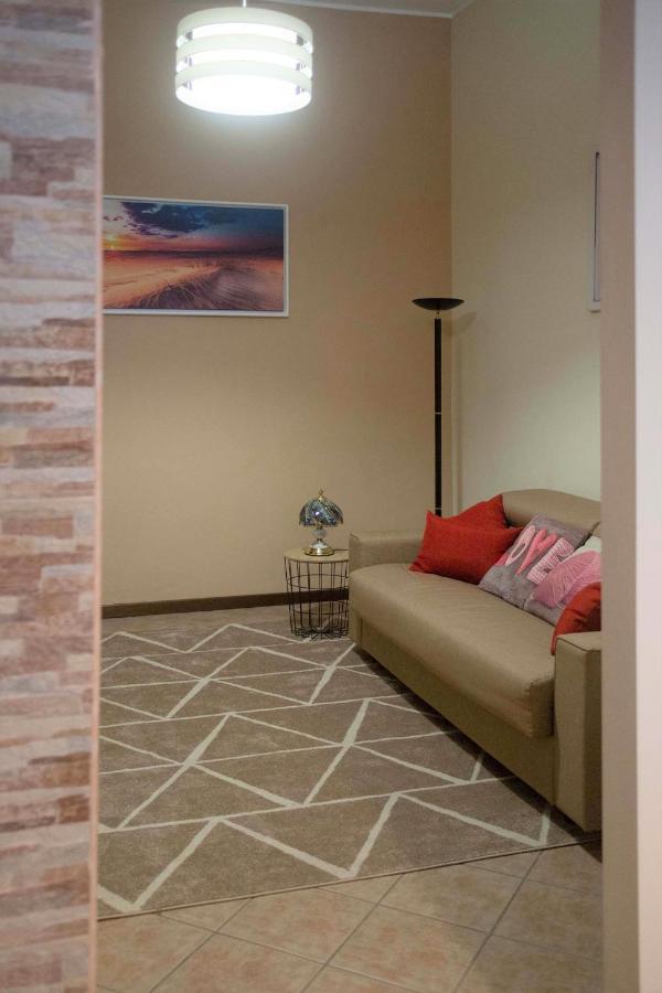 Appartamento Timeless Con Piscina E Tennis Valbrona Exteriör bild