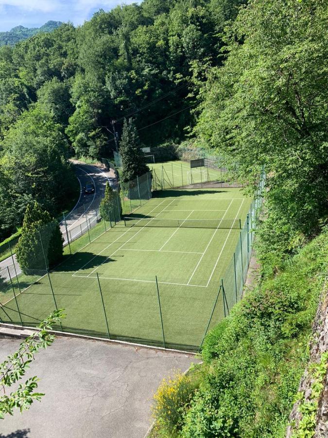 Appartamento Timeless Con Piscina E Tennis Valbrona Exteriör bild